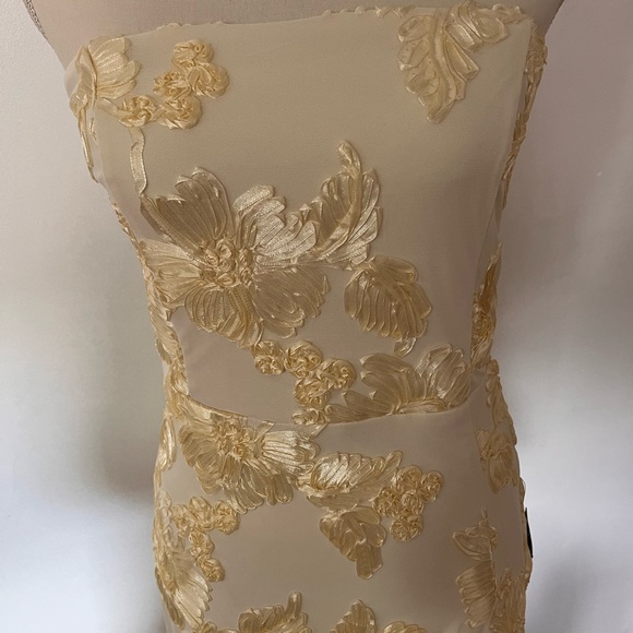 Lulu's Strapless ligth yellow dress Floral Dress nwt - Picture 2 of 11